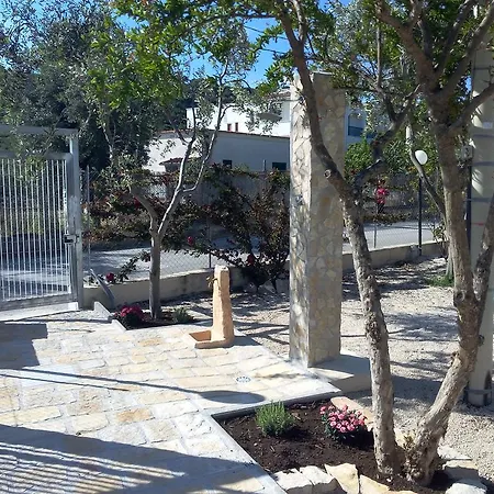 Rustico Isabella * ויאסטה